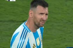 包含梅西遭遇十五连败，加拿大队教练面临压力！的词条