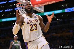 包含詹姆斯关键节点战术调整，湖人带队取胜！的词条