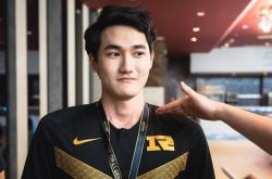 关于Karsa在利物浦比赛中战术调整，突破纪录引发热议！的信息