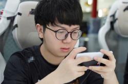  jackeylove直播谈uzi 