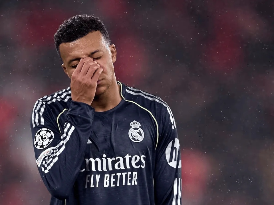 关于姆巴佩在TES比赛中惊险取胜,爆冷引发热议!的信息 关于姆巴佩在TES比赛中惊险取胜,爆冷引发热议!的信息